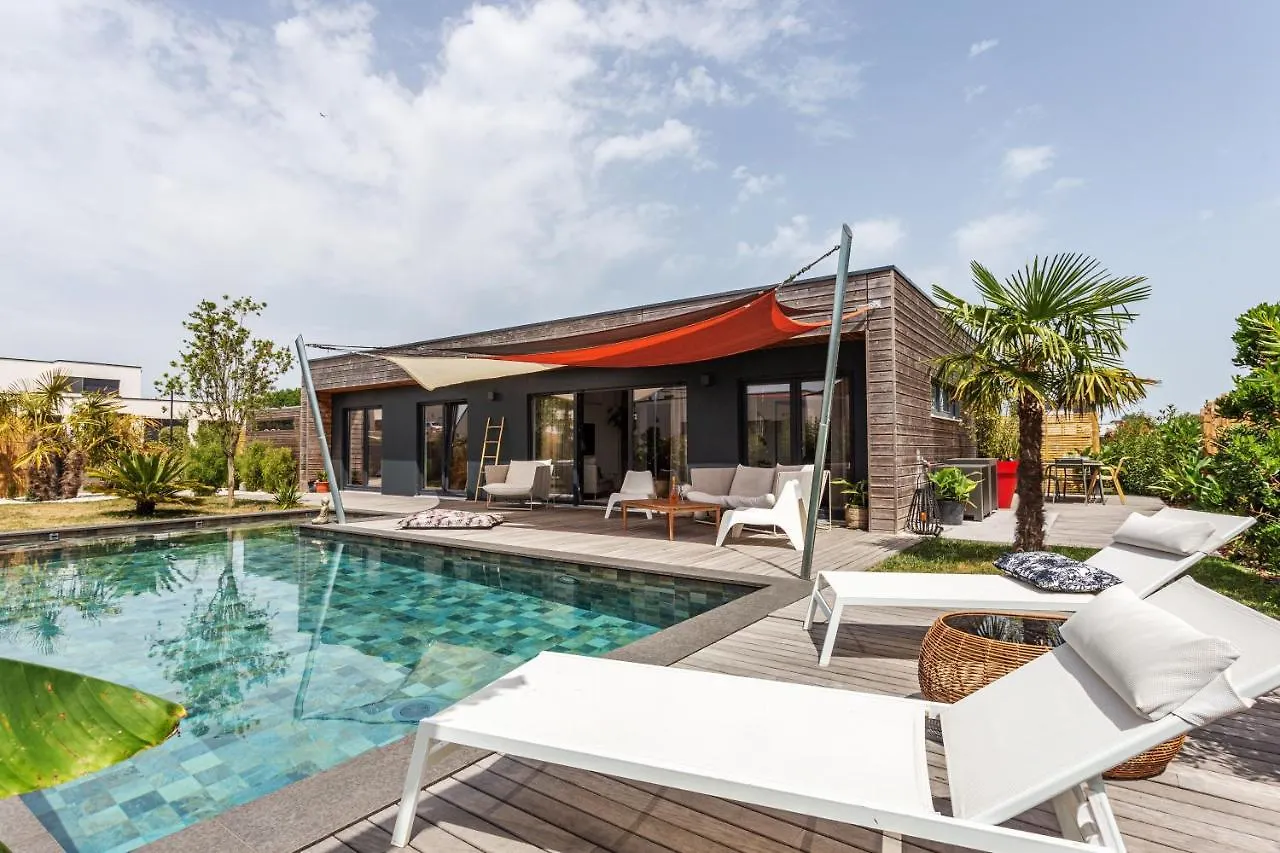 Paradis - Piscine Privee location